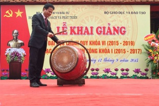 Học viện Chính sách và Phát triển khai giảng năm học mới