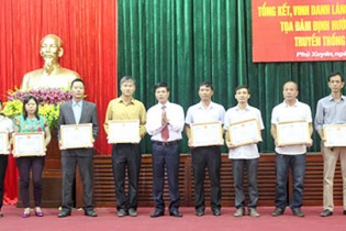 Tôn vinh làng nghề truyền thống