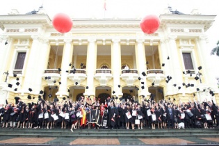 Làm truyền thông mục tiêu cao nhất không phải là tối đa hóa lợi nhuận