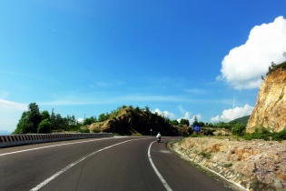 Điều chỉnh dự án mở rộng quốc lộ 1D đoạn ngã ba Phú Tài - Long Vân