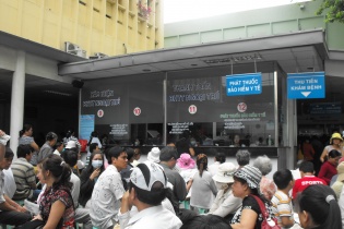 2 nhóm giải pháp giảm quá tải bệnh viện