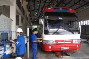 Chuyển Trung tâm Đăng kiểm xe cơ giới Vĩnh Phúc thành công ty TNHH một thành viên