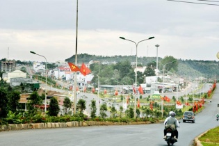 Xây dựng Đắk Nông trở thành trung tâm kinh tế - xã hội của Tây Nguyên