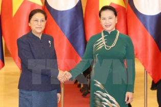 Tăng cường tình đoàn kết đặc biệt, hợp tác toàn diện Việt-Lào