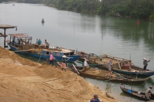 Mở đợt cao điểm tấn công trấn áp tội phạm khai thác cát trái phép từ 15/3