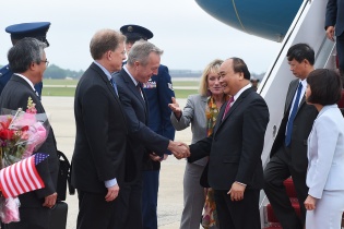 Thủ tướng Nguyễn Xuân Phúc đã tới Washington D.C, sắp hội đàm với Tổng thống Donald Trump