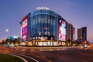Vincom Retail lãi trước thuế 702 tỷ trong quý I, sắp đạt 51 trung tâm thương mại