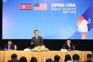 Tổng thống Trump sẽ bàn các vấn đề quan trọng với lãnh đạo Việt Nam