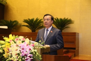 Chính phủ xin kéo dài thời gian sử dụng phần quỹ khám chữa bệnh BHYT năm 2015