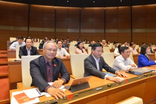 Quốc hội đồng ý tăng tuổi nghỉ hưu theo lộ trình, dịp Quốc khánh được nghỉ 2 ngày
