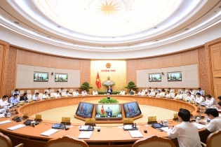 Hoàn thiện 2 dự thảo Nghị quyết quan trọng của Chính phủ