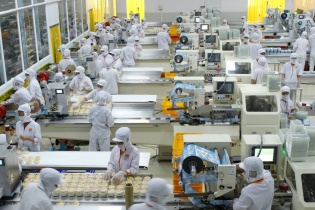 Triển khai Kết luận của Bộ Chính trị về khắc phục tác động của đại dịch COVID-19
