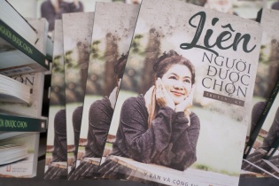 Shark Liên ra mắt cuốn sách truyền cảm hứng cho giới start-up