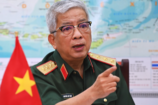 8 Thượng tướng Quân đội, Công an thôi giữ chức vụ