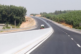 Lập Hội đồng thẩm định Báo cáo điều chỉnh chủ trương đầu tư cao tốc Bắc Giang-Lạng Sơn