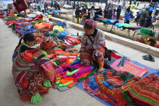 Đưa tổng mức bán lẻ ở địa bàn vùng sâu, hải đảo đạt mức tăng trưởng 9%-11% hằng năm