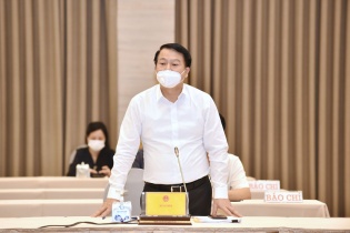 HoSE có thể quay lại giao dịch lô 10 cổ phiếu trong tháng 8
