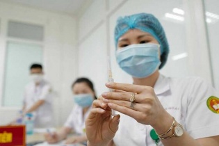 Khẩn trương ban hành thông tư về cấp giấy lưu hành thuốc và vaccine sản xuất trong nước