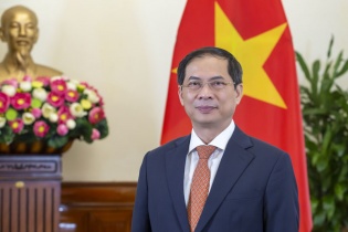 Từ nền ngoại giao kháng chiến, kiến quốc đến nền ngoại giao toàn diện, hiện đại và phục vụ phát triển đất nước
