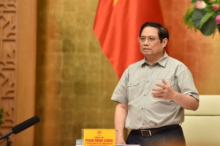 Chuyển trạng thái để phòng chống dịch hiệu quả và phát triển kinh tế