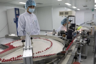 Đảm bảo vaccine trong nước, từng bước đưa vaccine Việt Nam tham gia thị trường quốc tế