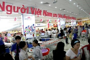 Tăng cường vận động "Người Việt Nam ưu tiên dùng hàng Việt Nam" trong tình hình mới