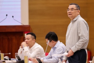 Bộ Công an khẳng định ông Phạm Nhật Vượng không bị cấm xuất cảnh