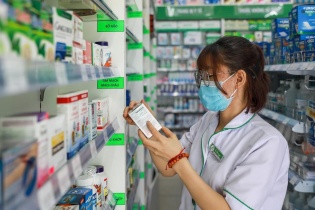 Nghị quyết mới về các giải pháp bảo đảm thuốc, trang thiết bị y tế