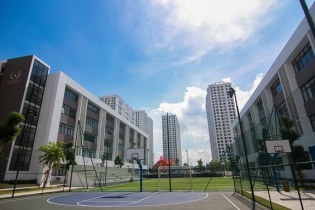Thủ tướng yêu cầu khắc phục tình trạng thiếu trường học, cơ sở y tế