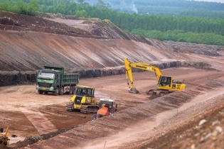 Tháo gỡ khó khăn về cung ứng vật liệu cho tuyến cao tốc Bắc - Nam phía Đông