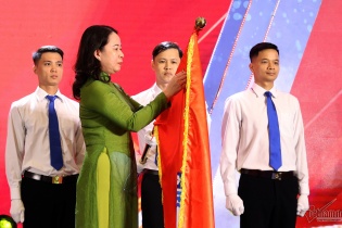 Cục Báo chí (Bộ Thông tin và Truyền thông) đón nhận Huân chương Lao động hạng Nhì
