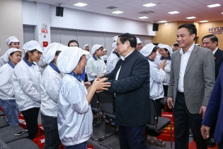 Thủ tướng chỉ đạo các giải pháp chăm lo đời sống cho người dân dịp Tết Giáp Thìn