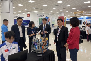 9 đội tuyển học sinh Việt Nam sẽ tham dự giải thi đấu robot thế giới