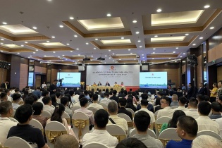 ĐHĐCĐ Vingroup: Đặt mục tiêu doanh thu kỷ lục, sẽ niêm yết Vinpearl trong năm nay