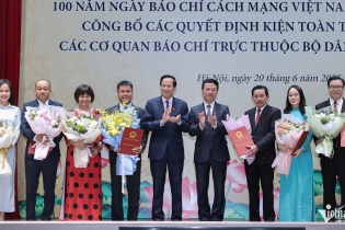 Ông Nguyễn Văn Bá làm Tổng Biên tập Báo VietNamNet thuộc Bộ Dân tộc và Tôn giáo