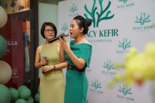 Khai trương cửa hàng đầu tiên của Tracy Kefir