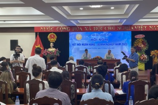 Doanh nghiệp TP.HCM vẫn kêu khó trong tiếp cận vốn và lãi suất ngân hàng
