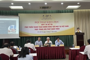 Ngành ngân hàng kêu khó trong chuyển dịch thanh toán không dùng tiền mặt