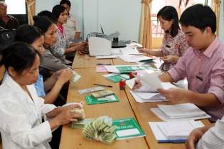 TP.HCM: Đề xuất cơ chế miễn, giảm lãi vay vốn đối với hộ nghèo, cận nghèo