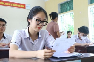 Thi tốt nghiệp THPT năm 2024: Đến chậm 15 phút, thí sinh sẽ mất quyền dự thi