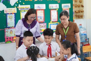 Nhà giáo có cần giấy phép hành nghề?