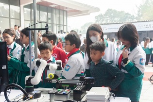 Nữ sinh học công nghệ thông tin và truyền thông chỉ chiếm 11%