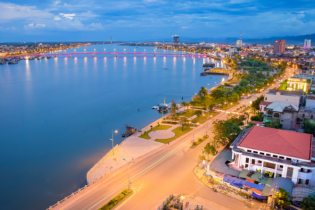 Quảng Bình đón gần 1,5 triệu lượt du khách trong 5 tháng đầu năm 2023