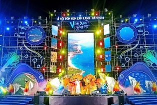 Đón chờ làng hải sản lớn nhất Cam Ranh, thỏa lòng tín đồ mê tôm hùm