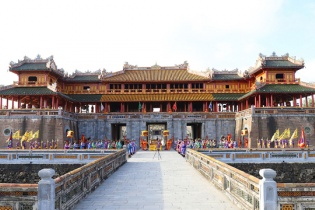 Thành phố Huế: Chuỗi hoạt động chào mừng 30/4, 1/5/2025