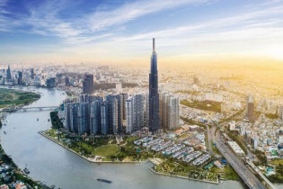 VHM mua 370 triệu cổ phiếu quỹ, cổ phiếu họ Vingroup đồng loạt sắc xanh