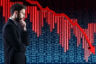 Kỷ lục bán ròng 85.000 tỷ đồng của khối ngoại: Tỷ giá và câu chuyện thiếu hàng hóa