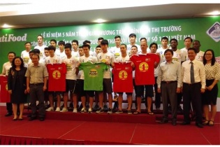 Công Phượng làm “Đại sứ thương hiệu” cho Grow Plus+ của NutiFood