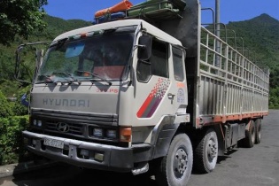Xe tải bốc cháy bên trong Hầm đường bộ Hải Vân