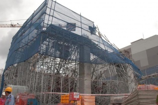 Vụ sập giàn giáo công trình Mapletree Business Centre: Sẽ xử lý nghiêm các đơn vị có liên quan để xảy ra sự cố